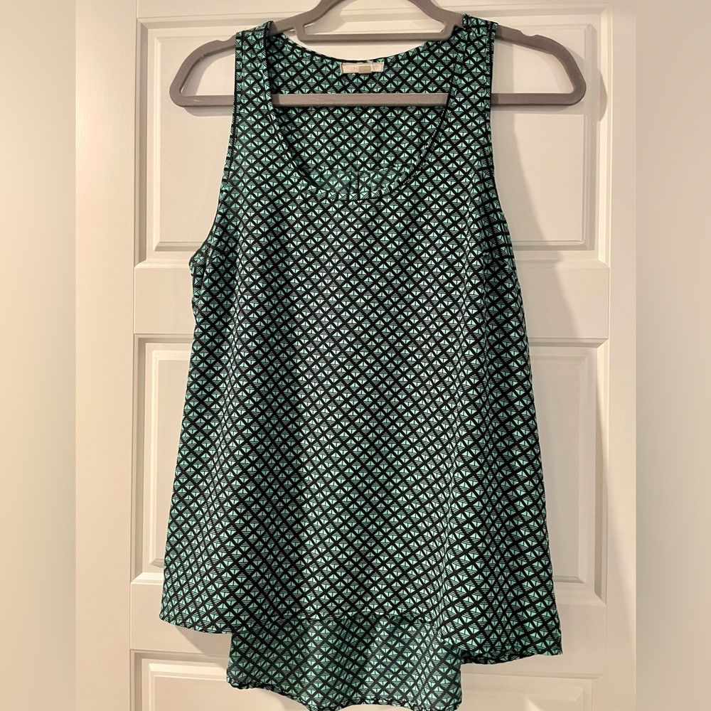 EUC Pleione Tank Top - size S